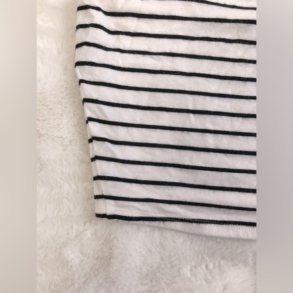 Garage Stripped Cropped Tank Top - Picture 2 of 8